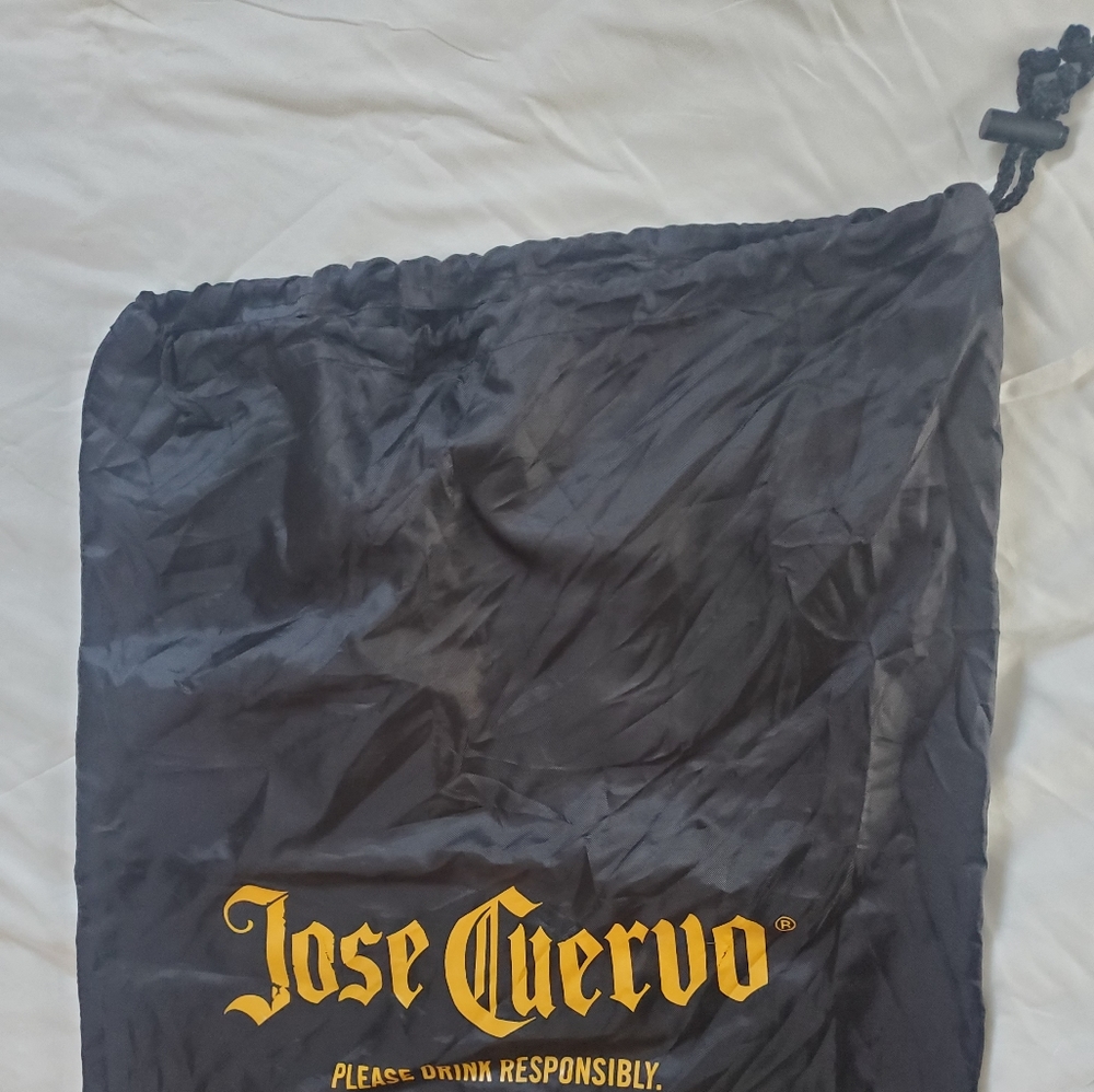 🍉 Jose Cuervo Bag - Picture 2 of 6